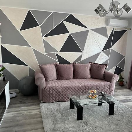 Apartament Magnific Oradea Zewnętrze zdjęcie
